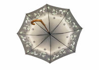 Progettazione floreale del bastone del poliestere di 8 pannelli del tessuto di seta naturale protettivo uv di legno dell'ombrello fornitore
